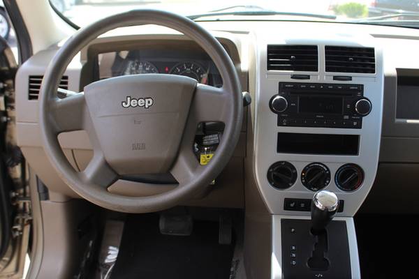 2008 Jeep Patriot Light Khaki Metallic for sale in Mount Pleasant, MI – photo 8