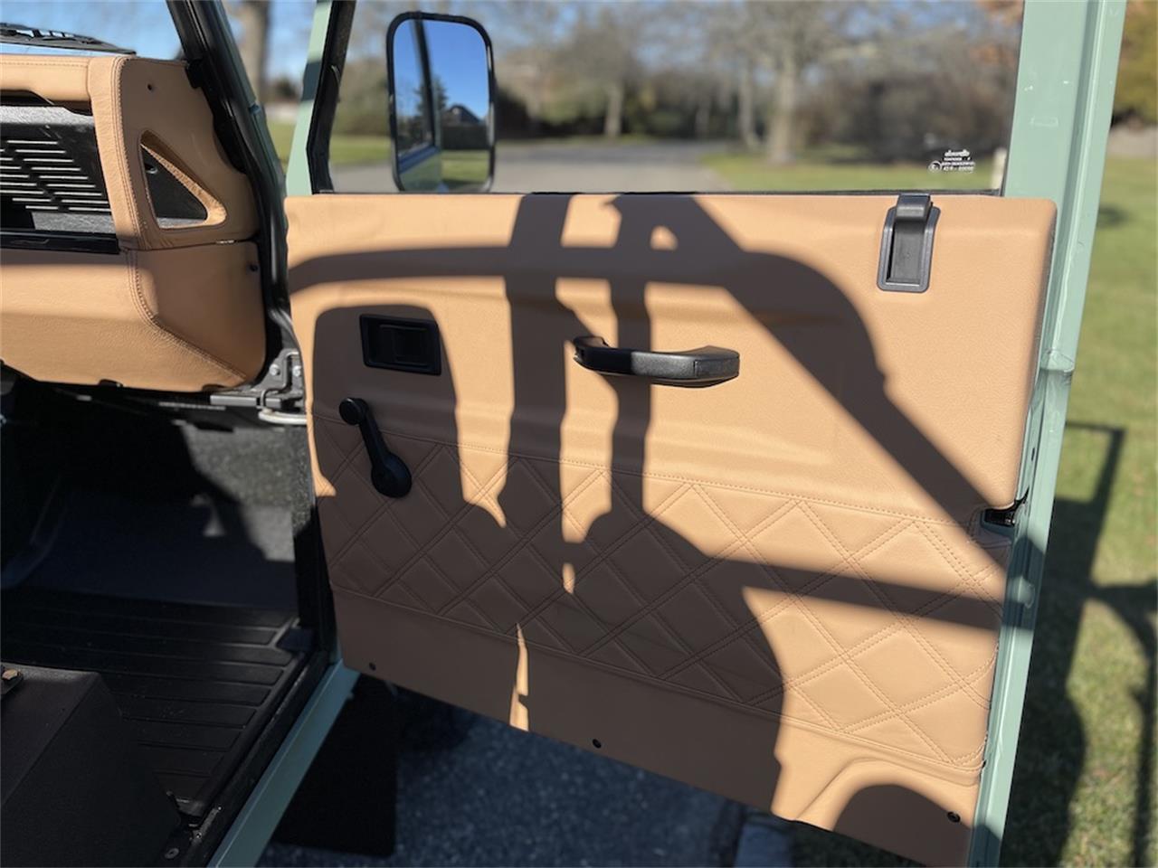 1993 Land Rover Defender for sale in Southampton, NY – photo 49