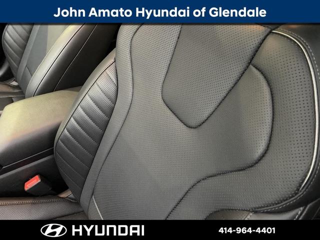 2023 Hyundai Elantra HEV Limited for sale in Glendale, WI – photo 17