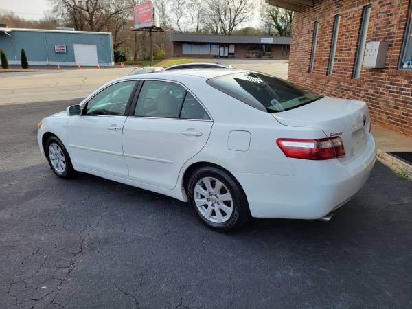 2007 Toyota Camry XLE V6 LOADED - - by dealer for sale in Greenville, SC – photo 3
