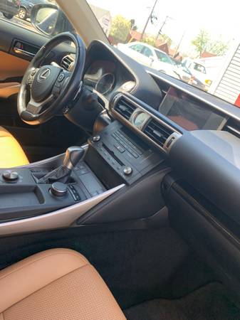 2016 Lexus IS 300 for sale in Englewood, OH – photo 6