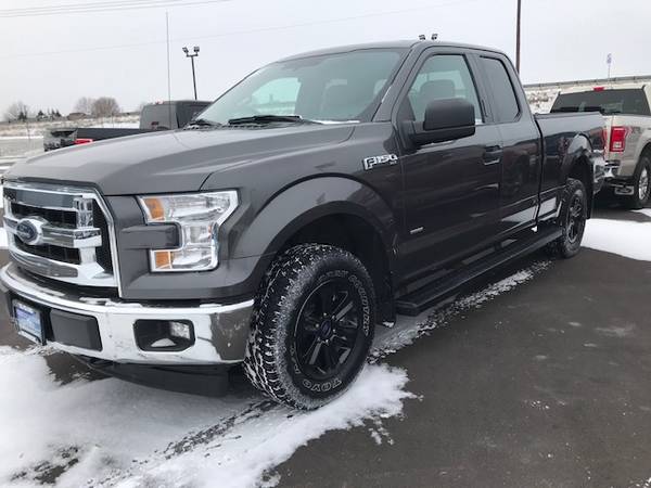 2017 Ford F150 Super Cab XLT - - by dealer - vehicle for sale in Rogers, MN – photo 4