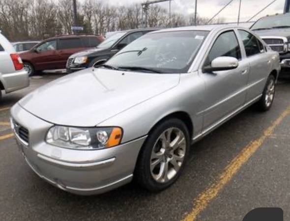 2005-2013 volvo all makes 4500 up - cars & trucks - by dealer -... for sale in Cranston, RI – photo 7