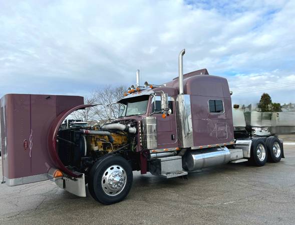 2005 Peterbilt 379/Cat C15 (550hp) 18 Speed Trans for sale in Zion, IL – photo 11