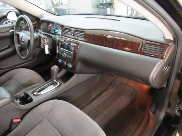 2012 Chevrolet Impala LOW MILES - - by dealer for sale in Hudsonville, MI – photo 19