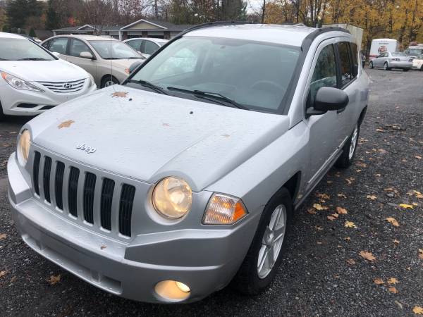 2009 JEEP COMPASS 4X4 - cars & trucks - by owner - vehicle... for sale in Poughkeepsie, NY