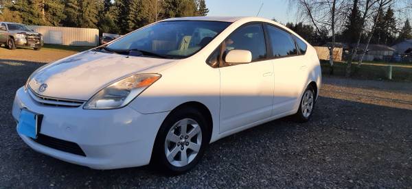 Prius Clean Title 50 mpg for sale in Rochester, WA – photo 2