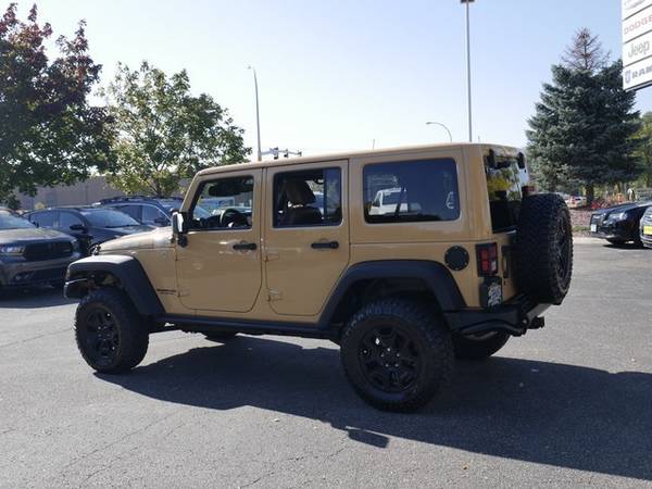2013 Jeep Wrangler Unlimited Sahara for sale in Brooklyn Park, MN – photo 9