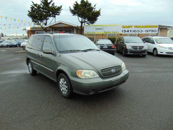 2005 KIA SEDONA - cars & trucks - by dealer - vehicle automotive sale for sale in Eugene, OR