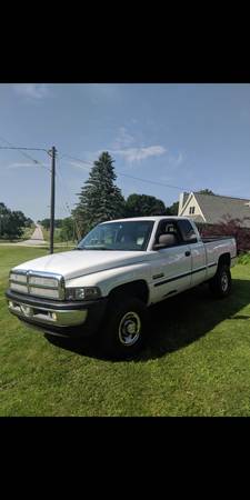 1999 Dodge Ram 2500 $8500 for sale in Reedsville, WI – photo 3