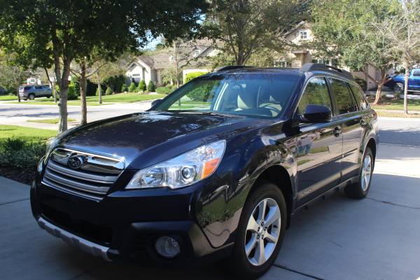 2014 Subaru Outback 2.5i Limited (under 21,000 miles) for sale in Gainesville, FL