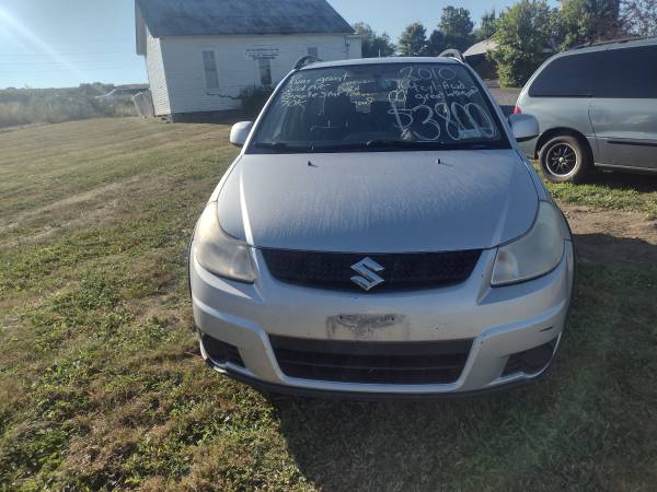 2010 Suzuki SX4 AWD 4cyl hatchback Remote start too for sale in Wallkill, NY – photo 2