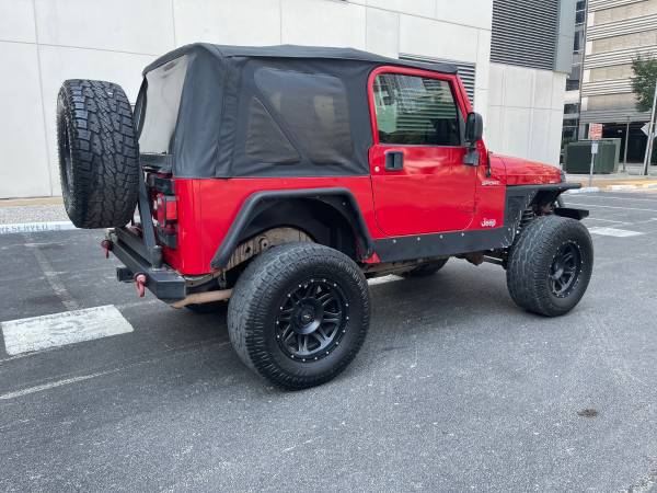 2006 Jeep Wrangler Sport Lifted 35s Clean CARFAX/Title - cars & for sale in Dallas, TX – photo 6