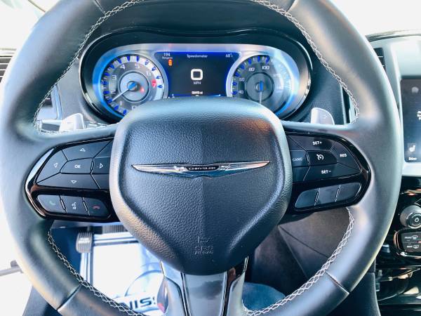 2018 Chrysler 300S-ALL WHEEL DRIVE,White/Black Wheels,V6,Fast/Fun Car! for sale in Ventura, CA – photo 12
