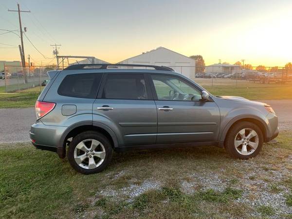 2011 Subaru Forester Clean Car - cars & trucks - by dealer - vehicle... for sale in Kenner, MS – photo 3