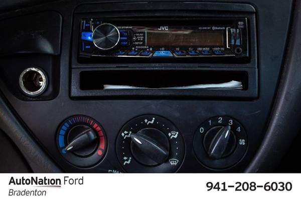 2004 Ford Focus SE SKU:4W147563 Sedan for sale in Bradenton, FL – photo 20