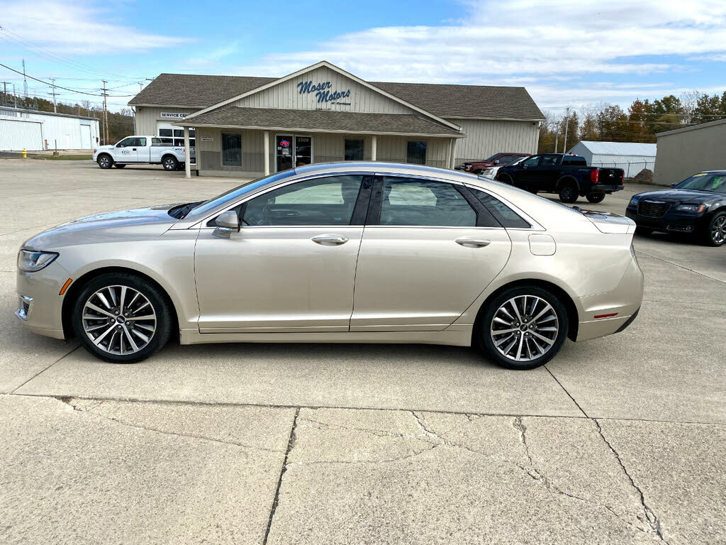 2017 Lincoln MKZ Select FWD for sale in Berne, IN – photo 2