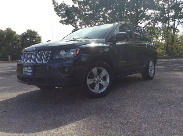 2014 Jeep Compass Latitude 4dr SUV - GUARANTEED APPROVAL for sale in Raleigh, NC – photo 2