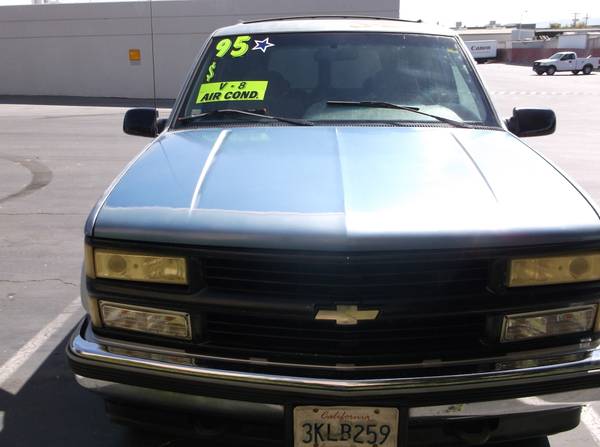 1995 Chevrolet Suburban LS 1500 4X4 for sale in Livermore, CA – photo 2