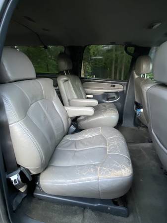 2001 Chevy Suburban, good condition, newer transmission - cars & for sale in Husum, OR – photo 15