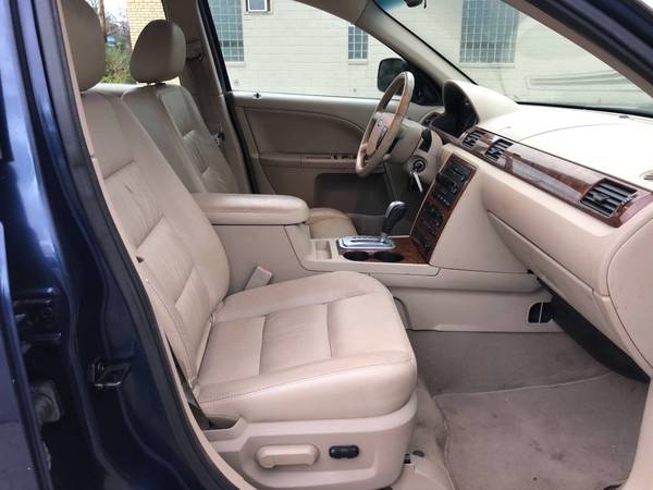 2007 Ford Five Hundred SEL only 60K miles ***AWD FULLY LOADED*** -... for sale in Cleveland, OH – photo 10