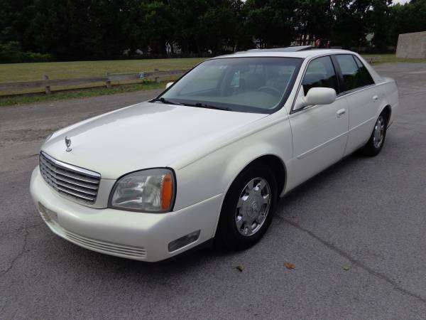 2005 CADILLAC DEVILLE, Super clean, no rust for sale in Rochester , NY
