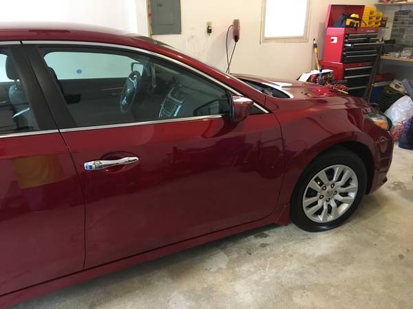 2018 Nissan Altima, original owner garaged, IMMACULATE "PRICE REDUCED" for sale in Hamden, CT – photo 2