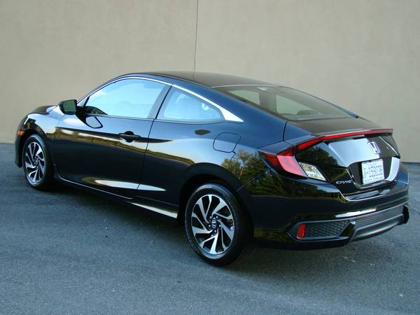2017 Honda Civic LX Coupe Black 25k mi ***Holiday Sale!!!*** - cars... for sale in Matthews, NC – photo 5