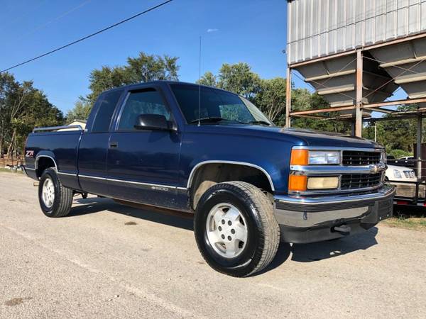 1995 Chevrolet C/K 1500 Ext. Cab 6.5-ft. Bed 4WD for sale in Slayden, MS, MS – photo 4