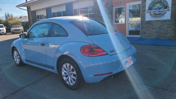 2015 Volkswagen Beetle - - by dealer - vehicle for sale in Grand Forks, ND – photo 6