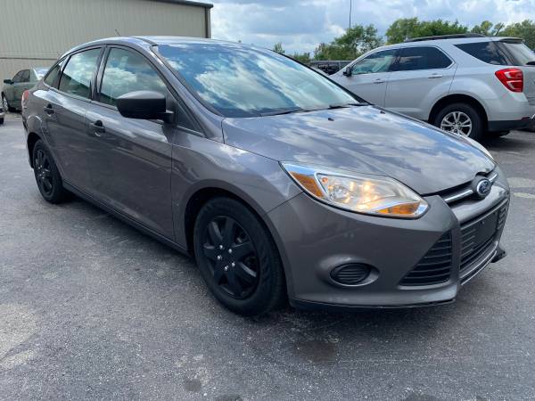 2012 Ford Focus 4dr Sedan Fully Detailed for sale in Jeffersonville, KY – photo 4