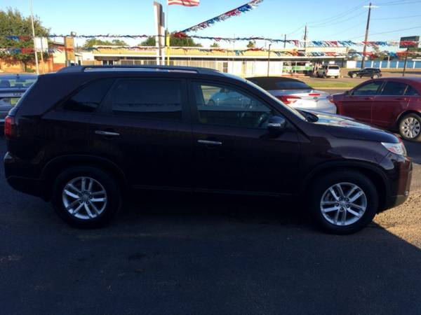2015 Kia Sorento LX 2WD - - by dealer - vehicle for sale in Victoria, TX – photo 6