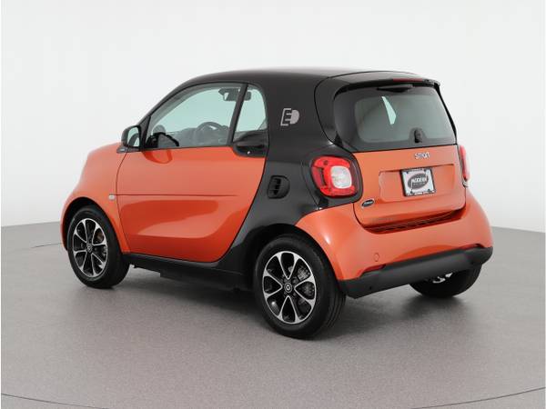 2017 Smart fortwo electric drive Passion - - by dealer for sale in Tyngsboro, MA – photo 11