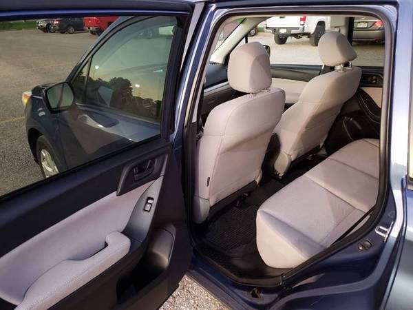 2014 Subaru Forester 2.5i Premium AWD 4dr Wagon CVT 66,045 Miles for sale in Omaha, NE – photo 20