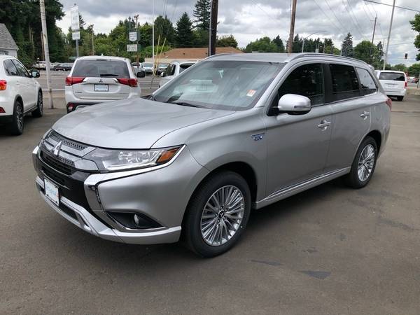 2019 Mitsubishi Outlander PHEV 4x4 4WD Electric SEL SUV for sale in Milwaukie, OR – photo 3