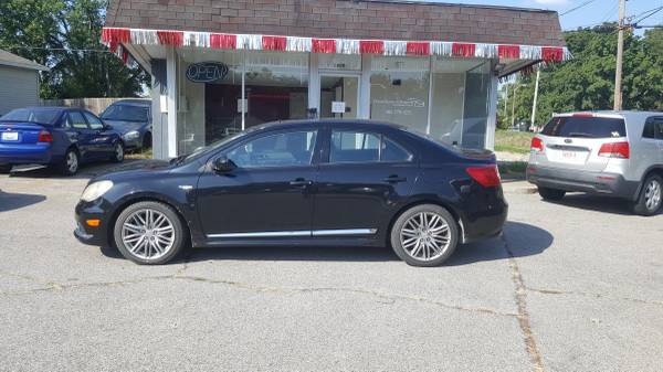 2013 Suzuki Kizashi, AWD, Runs Great! Leather! Extra Clean! for sale in New Albany, KY