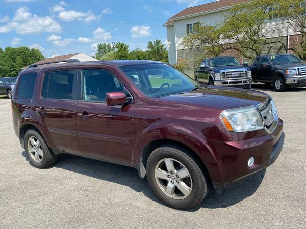 2011 Honda Pilot Burgundy For Sale! - cars & trucks - by dealer -... for sale in Canfield, OH – photo 9
