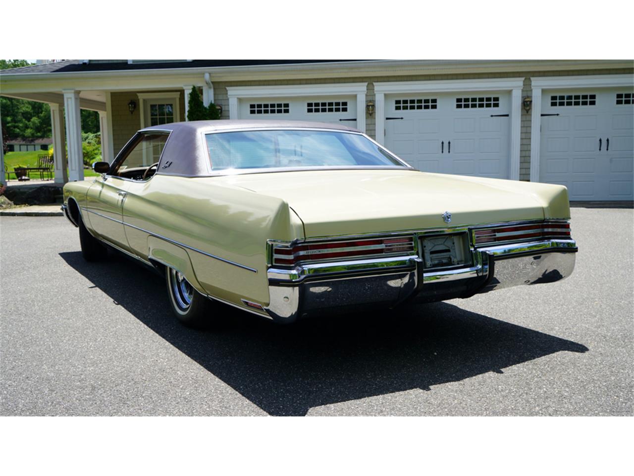 1972 Buick Electra 225 for sale in Old Bethpage , NY – photo 8