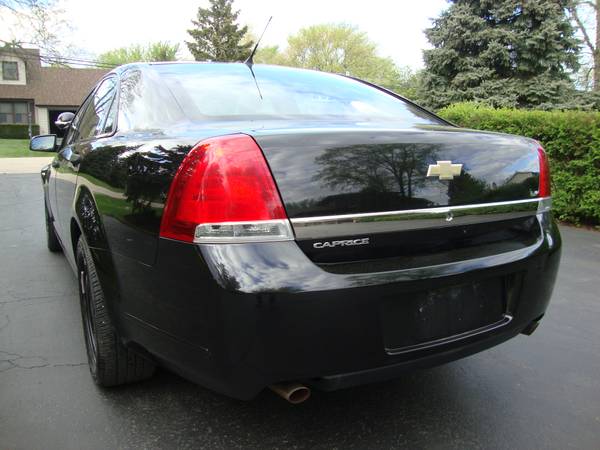 2011 Chevy Caprice Police Interceptor (Low Miles/6 0 Engine/1 Owner) for sale in Deerfield, WI – photo 20