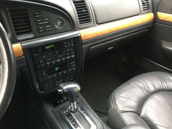 2002 Lincoln Continental for sale in Windsor Locks, MA – photo 12
