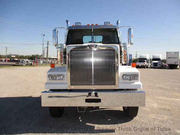 2020 *Western Star* *4900SF* *4900SF Day Cab* White for sale in Tulsa, OK – photo 2