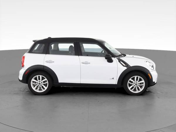 2014 MINI Countryman Cooper S ALL4 Hatchback 4D hatchback White - -... for sale in Harrison Township, MI – photo 13