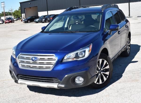 2017 Subaru Outback 2.5I Limited AWD ***33K MILES ONLY*** - cars &... for sale in Omaha, IA – photo 3