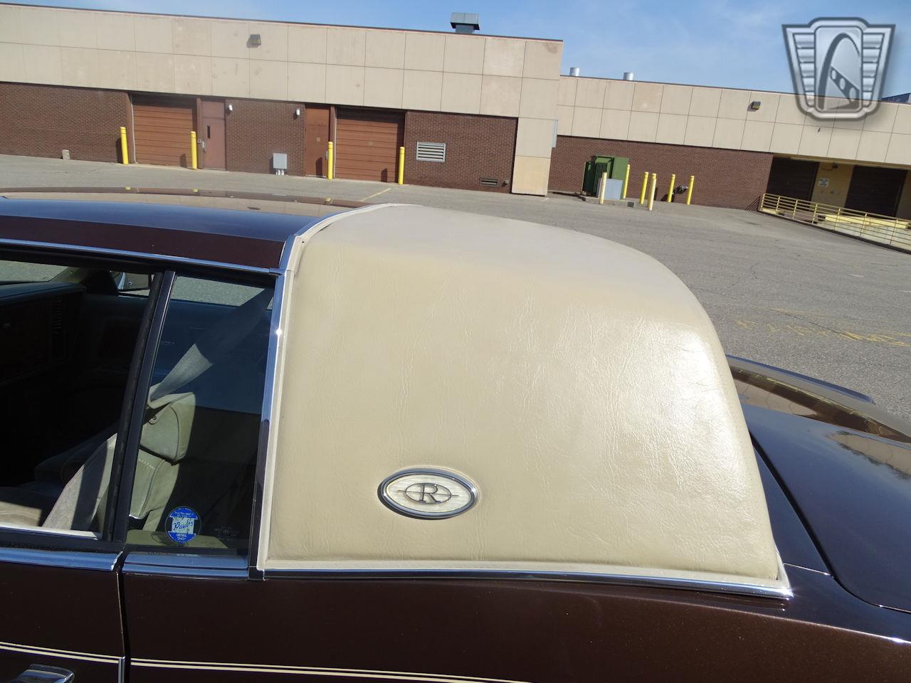 1985 Buick Riviera for sale in O'Fallon, IL – photo 38