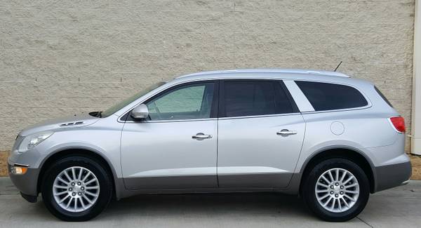 Silver 2012 Buick Enclave - 1 Owner - 3rd Row - Leather - cars & for sale in Raleigh, NC – photo 5