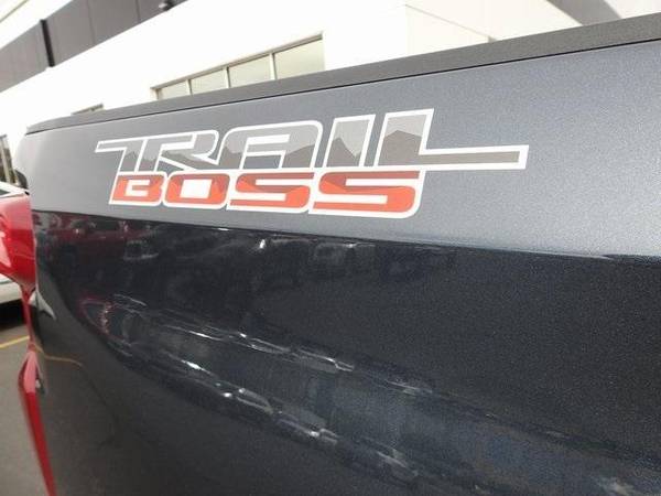2020 Chevy Chevrolet Silverado 1500 Custom Trail Boss pickup Shadow... for sale in Pocatello, ID – photo 22