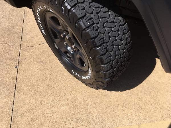 2018 Jeep Wrangler Unlimited Sport - cars & trucks - by dealer -... for sale in Tyler, TX – photo 9