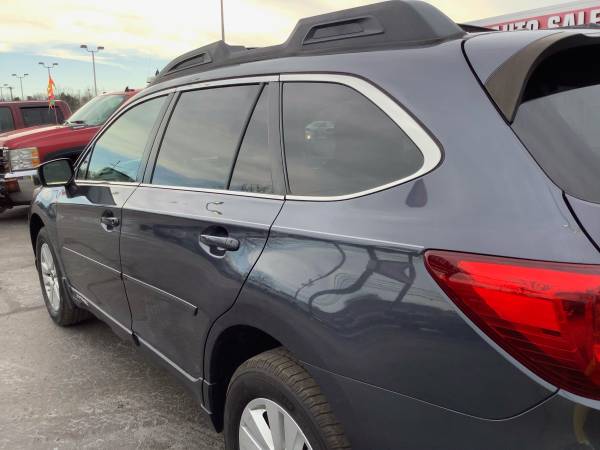 Nice! 2015 Subaru Outback 2.5i Premium! AWD! Finance Guaranteed! -... for sale in Ortonville, MI – photo 11