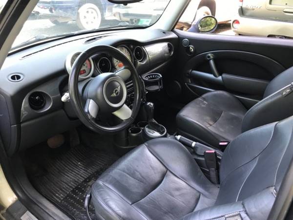 2005 MINI Cooper Hardtop 2dr Cpe== Great condition==Needs... for sale in Stoughton, MA – photo 11