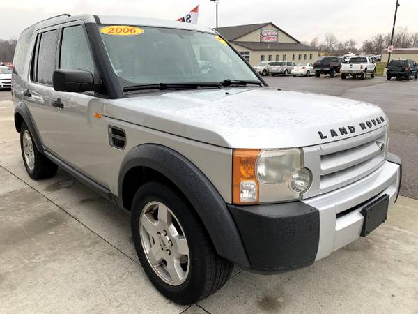 2006 Land Rover LR3 4dr V6 Wgn - cars & trucks - by dealer - vehicle... for sale in Chesaning, MI – photo 3